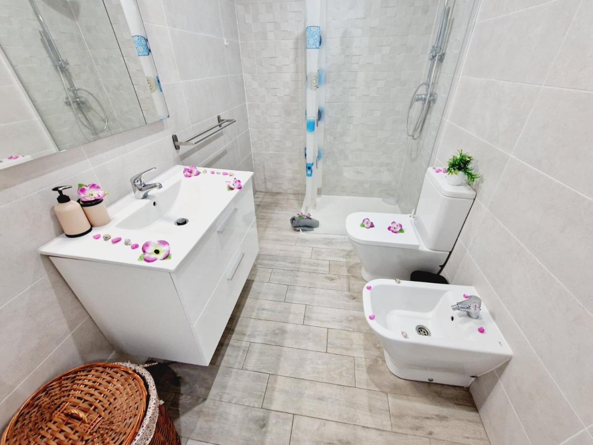 Luxury San Marino Apartment & Pool View Лос Кристианос Экстерьер фото